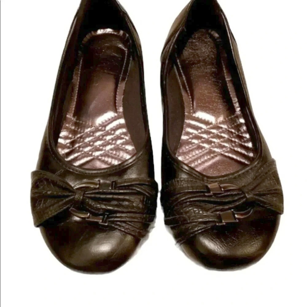 Ciao Bella Ballet Flats 7 Brown Croc Embossed Bow Buckle Round Toe Slip On